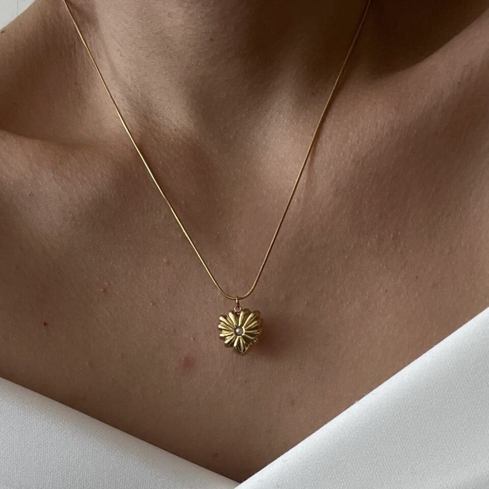 Çelik İncili Kolye