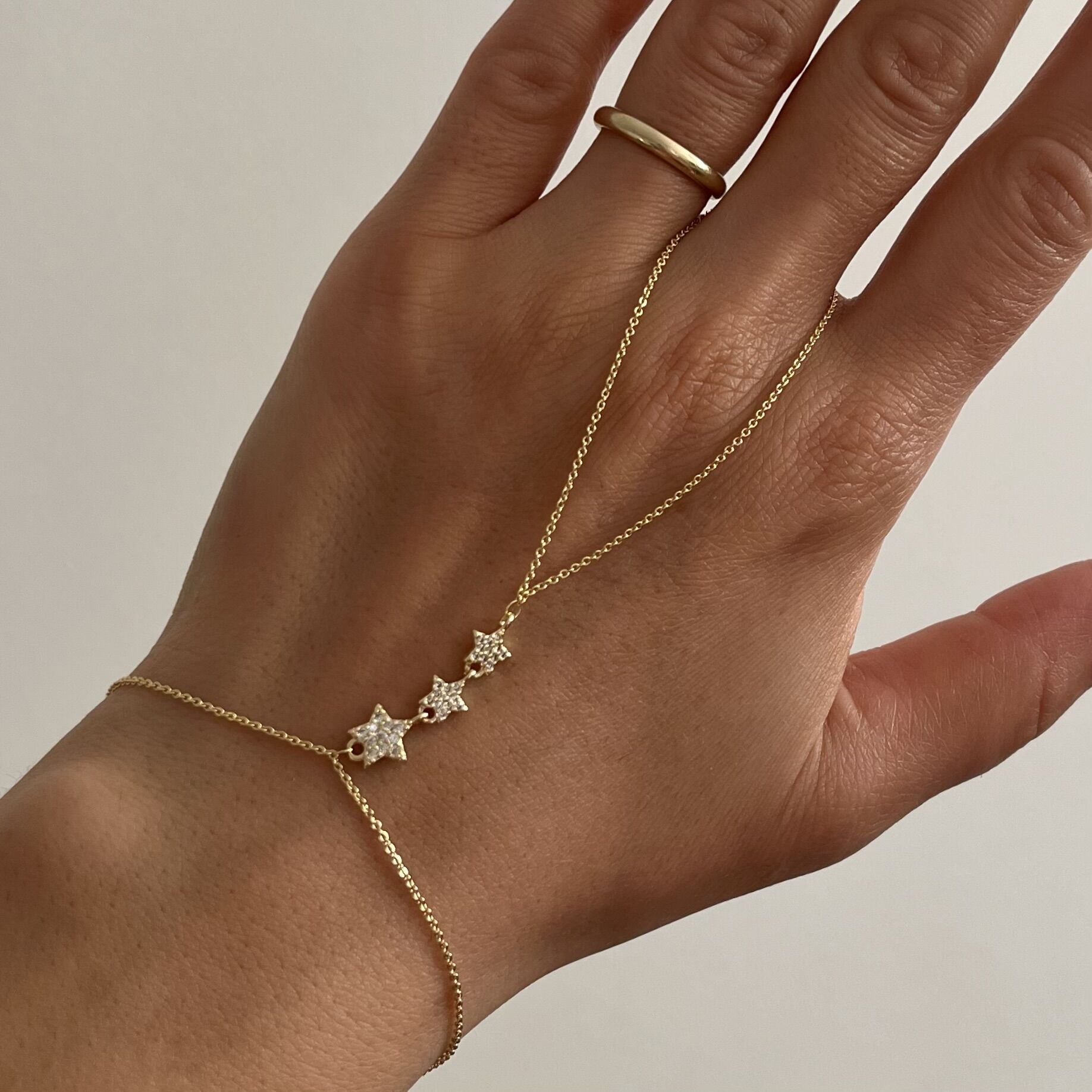 Vip Taşlı Üç Yıldız Şahmeran