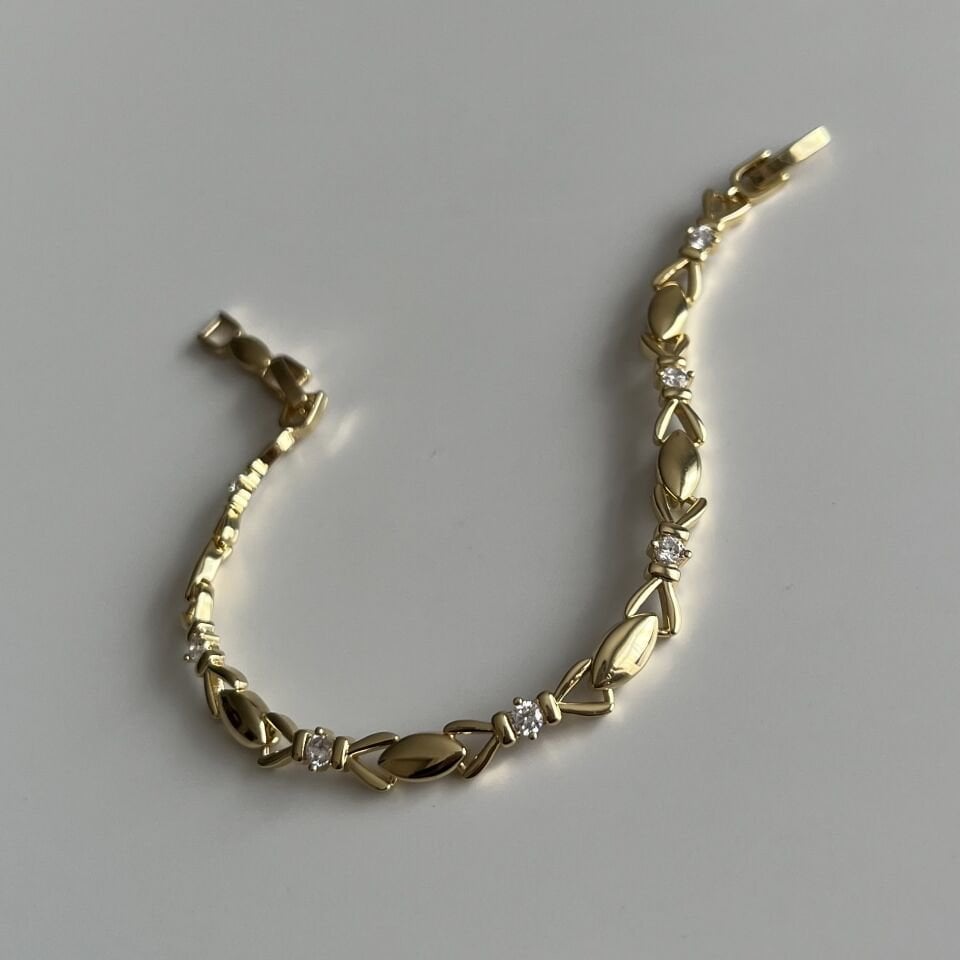 Altın Kaplama Taşlı Kurdele Model Bileklik