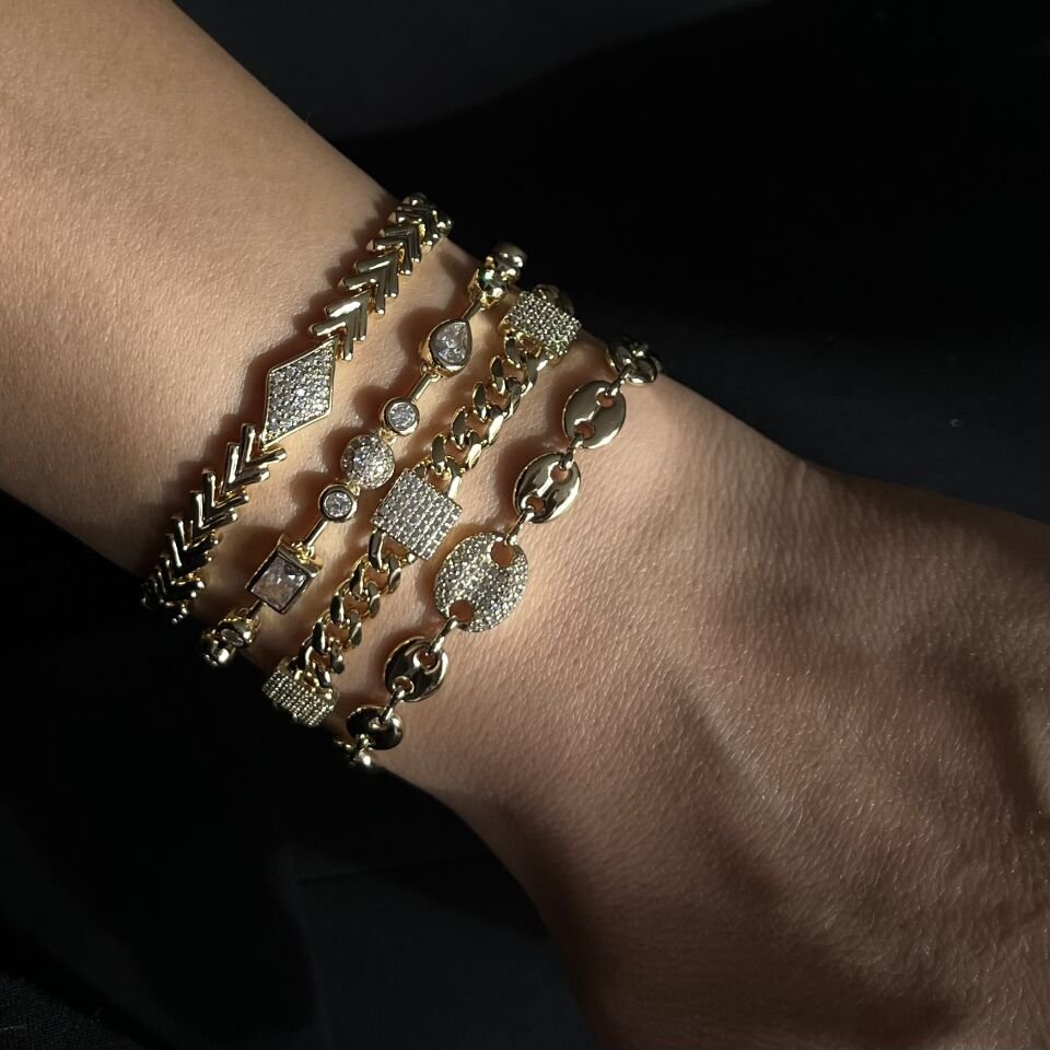 Üçgen Taşlı Balık Sırtı Xuping Bileklik