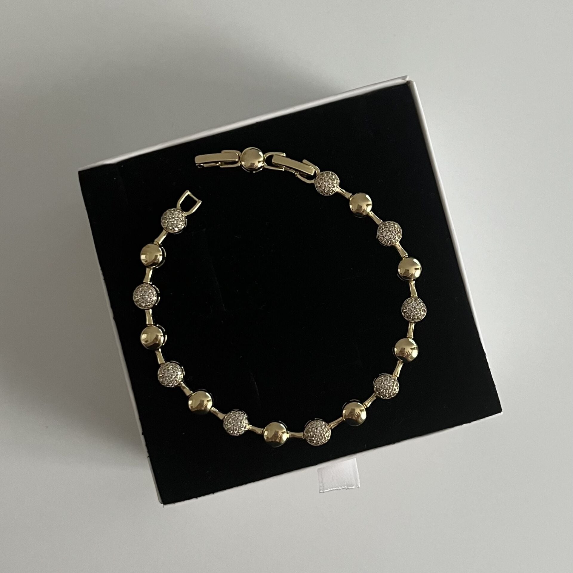 Yuvarlak Taneli Taşlı Xuping Bileklik