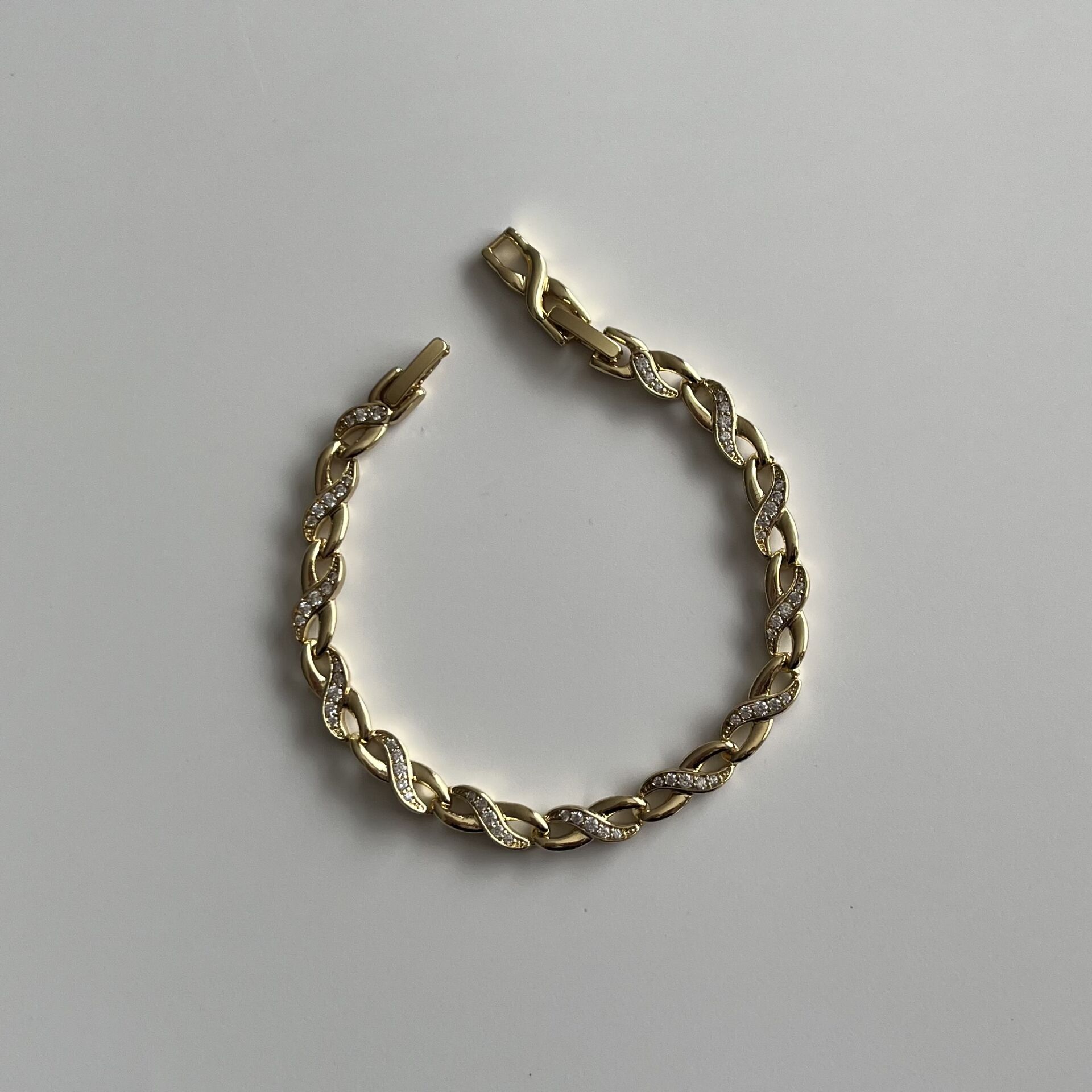 Taşlı Sonsuzluk Model Xuping Bileklik