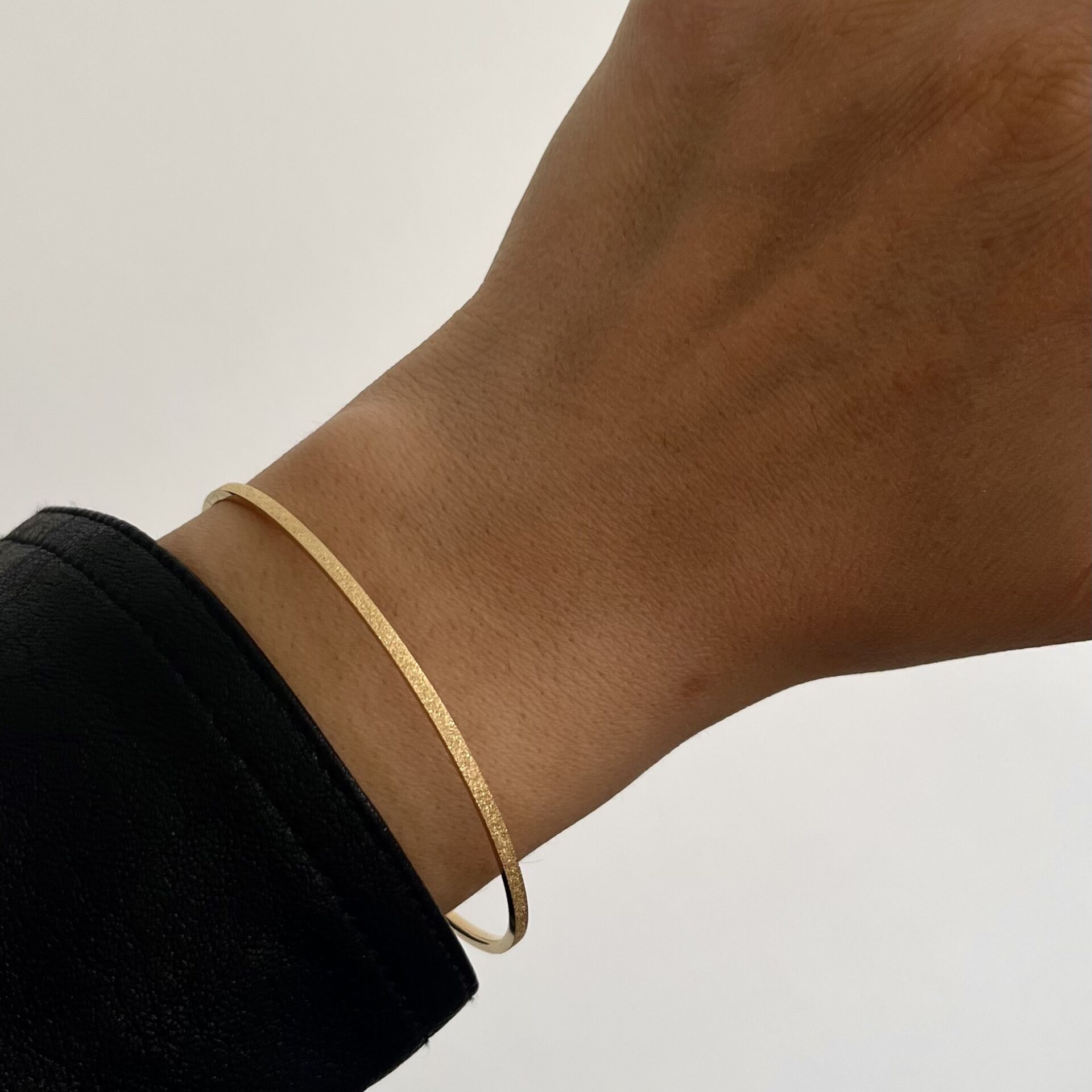 Çelik Simli Ajda Bilezik