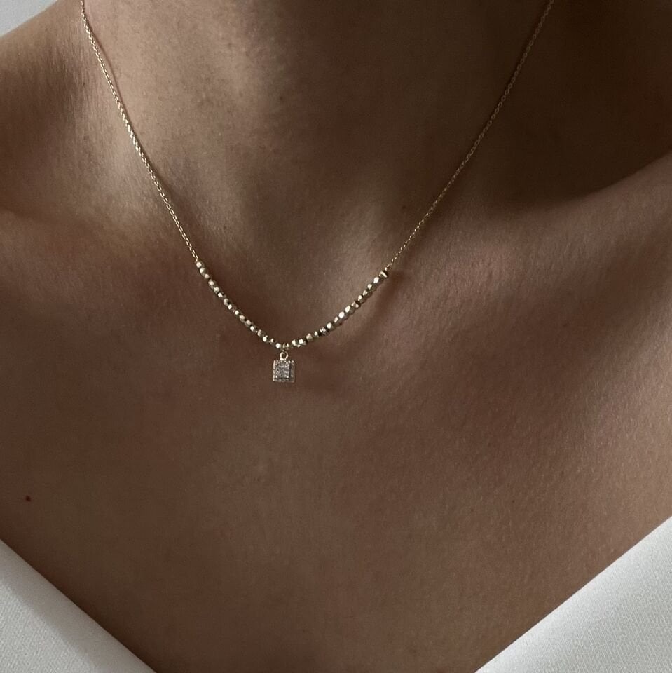 Altın Kaplama Baget Taşlı Kolye