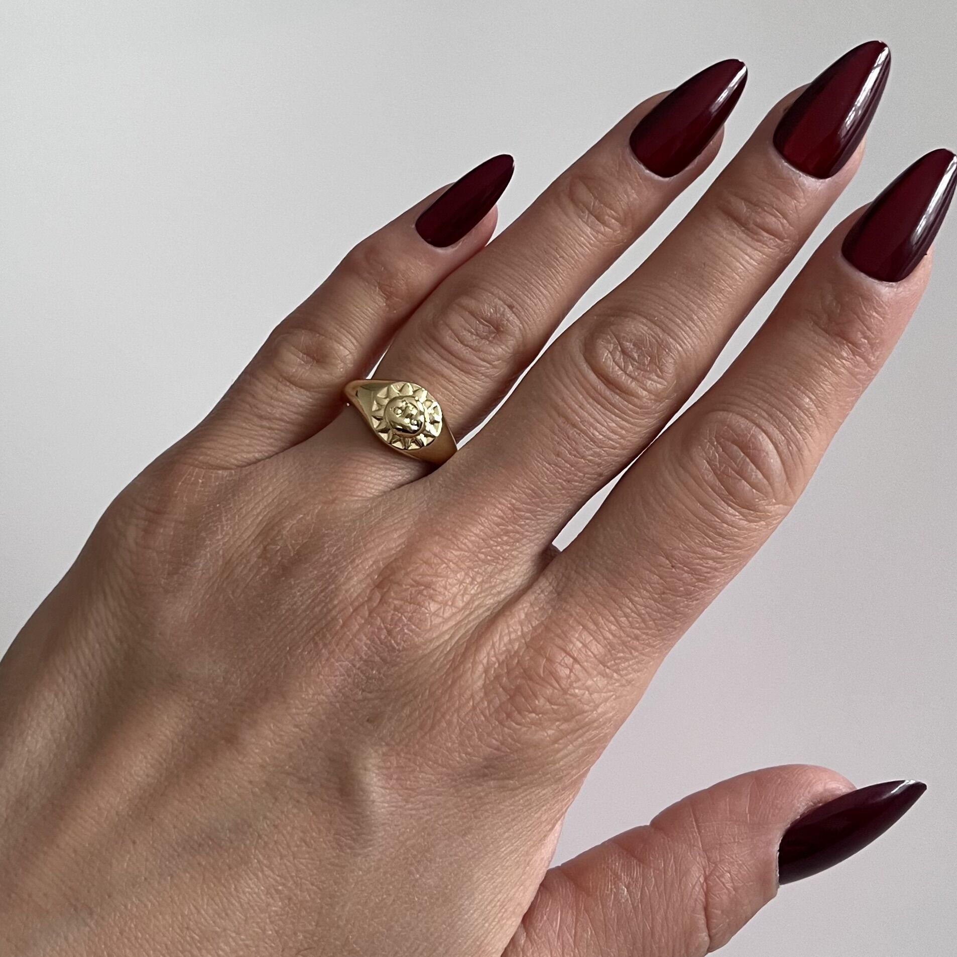 Ayarlanabilir Güneş Model Yüzük