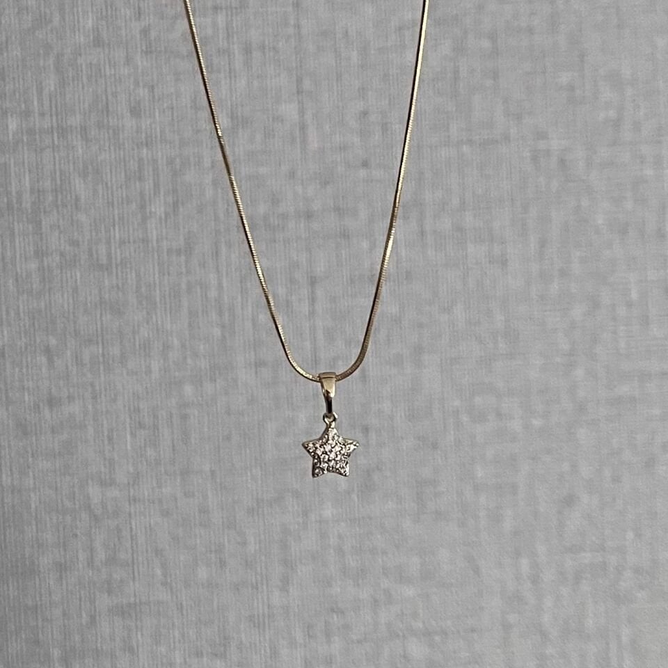 Minimal Taşlı Yıldız Xuping Kolye