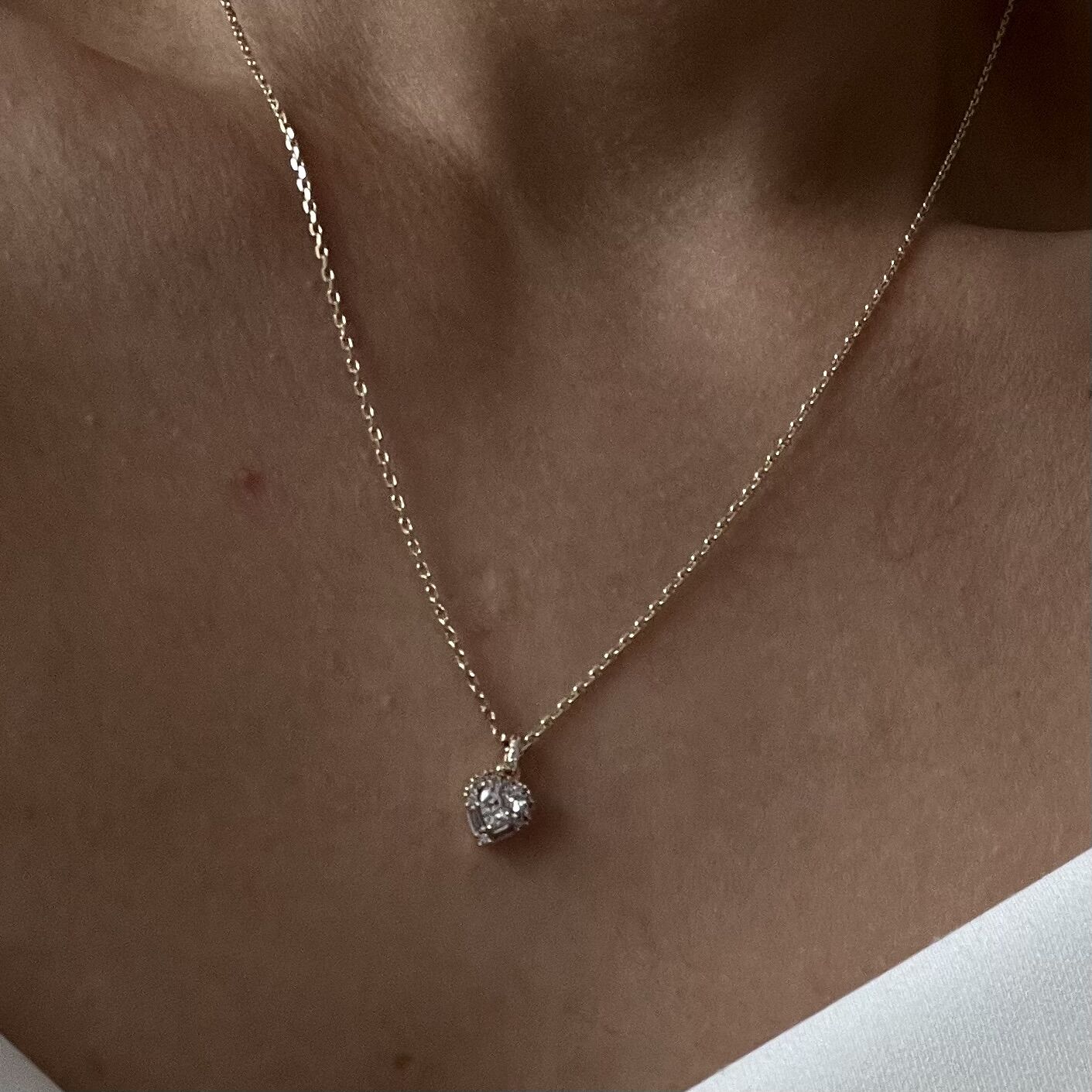 Minimal Taşlı Kalp Xuping Kolye