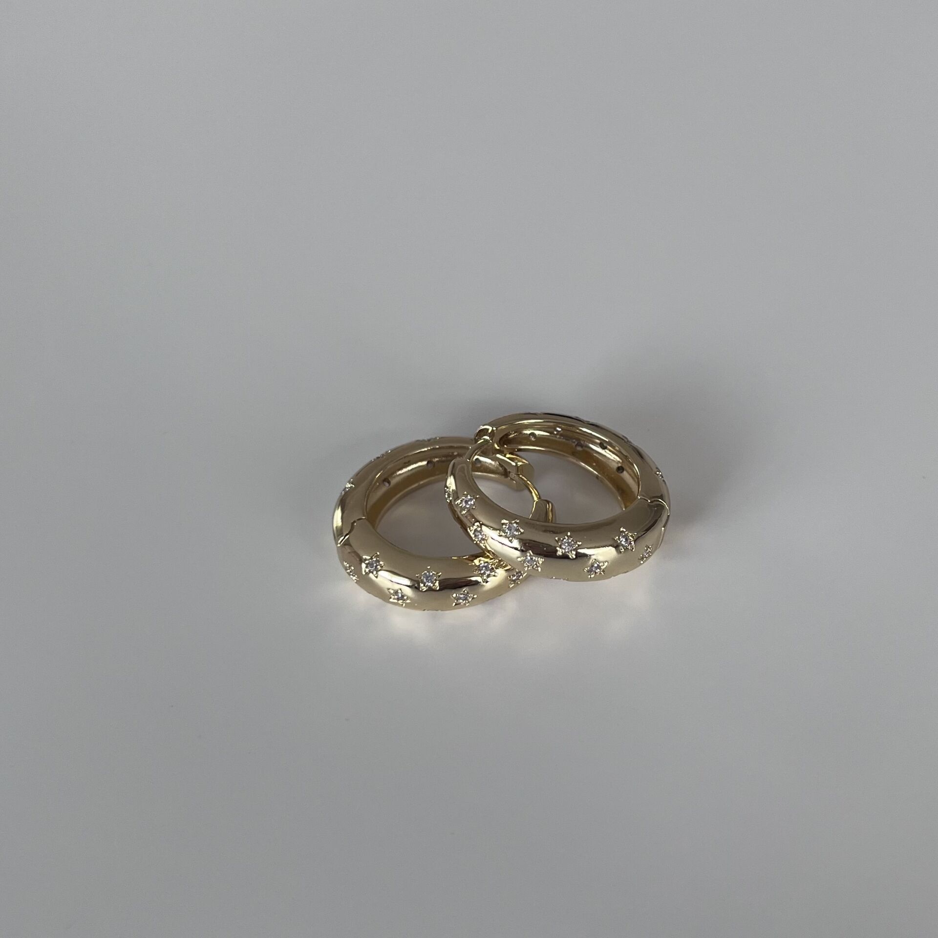 Taşlı Yıldız Motif Xuping Küpe