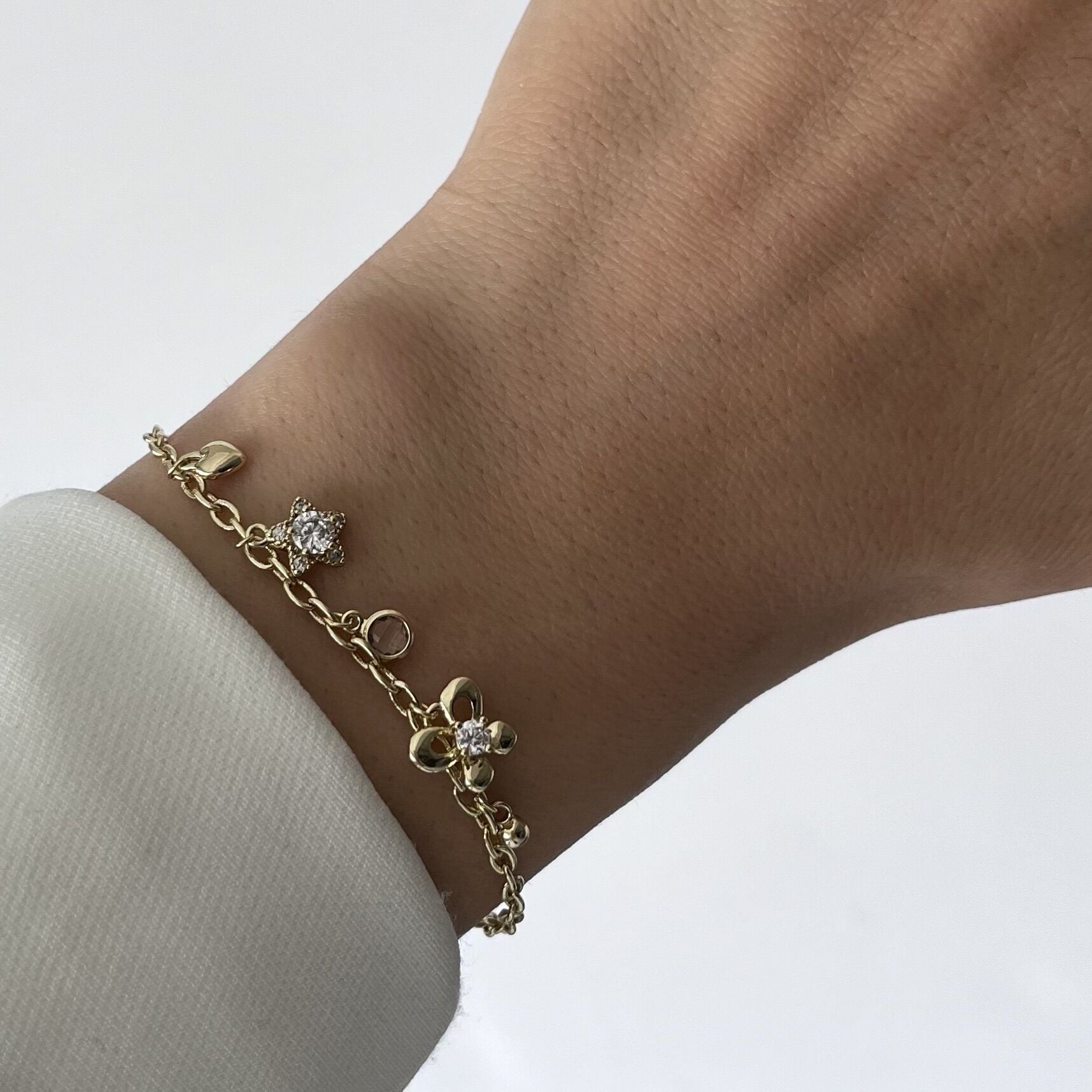 Çok Charmlı Zincir Xuping Bileklik