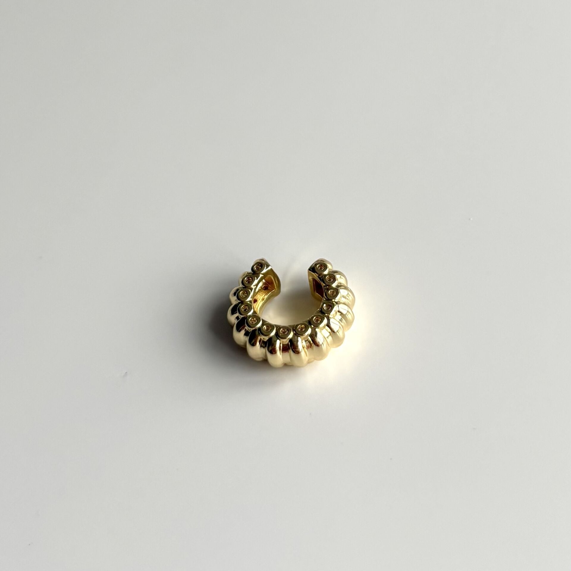 Vip Çizgi Desenli Earcuff