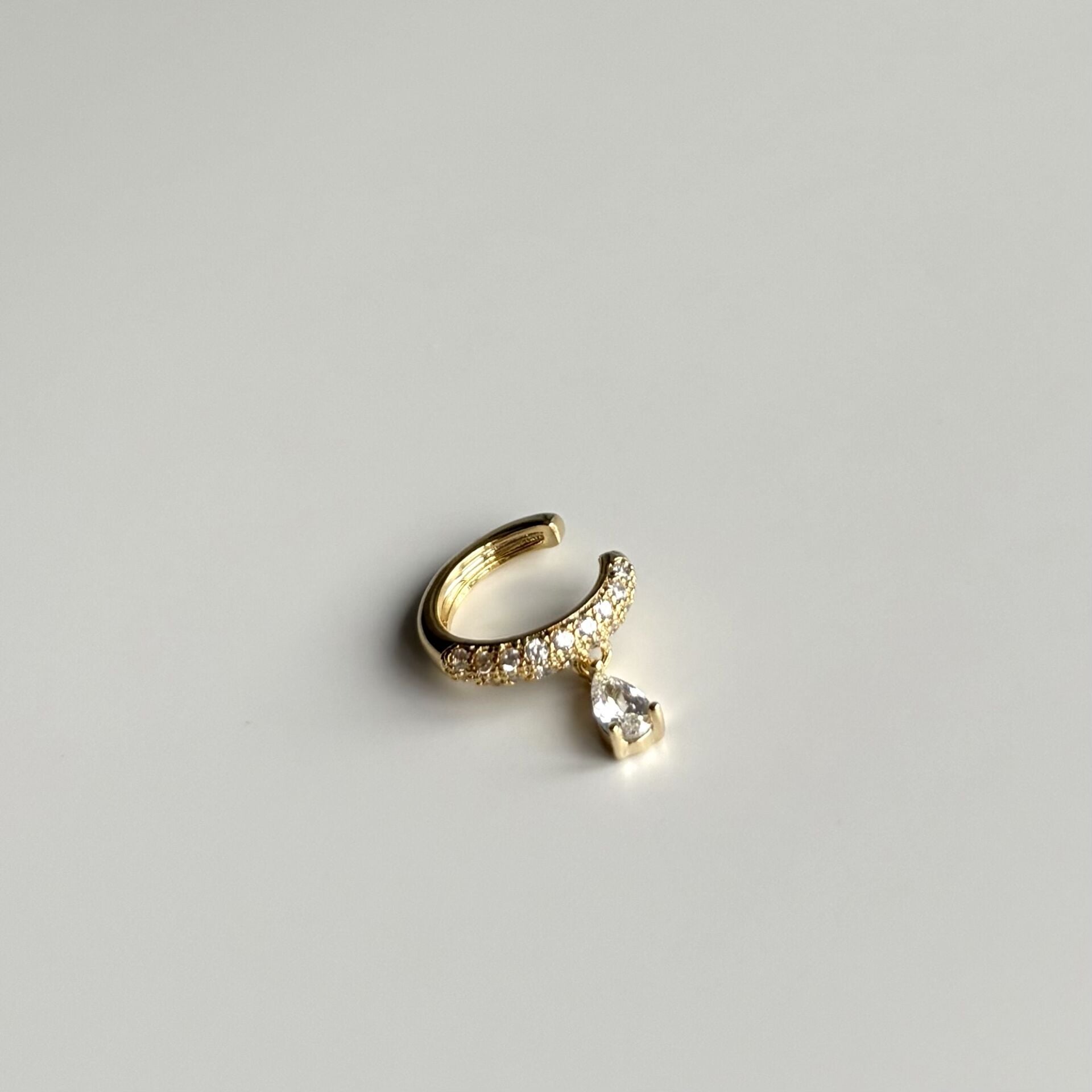 Vip Damla Taşlı Earcuff