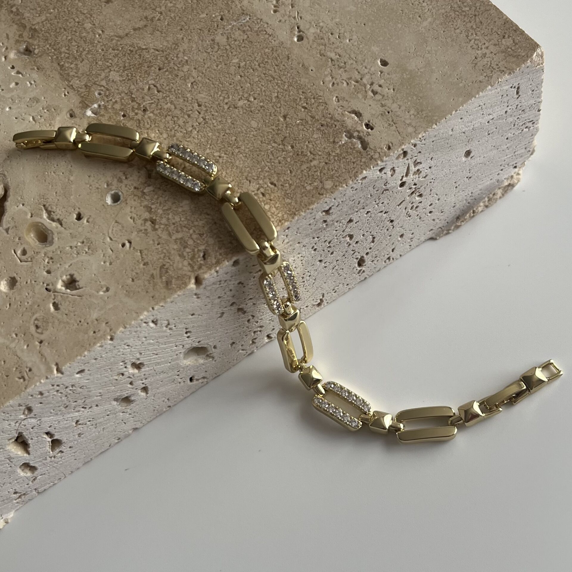 Kalın Dikdörtgen Taşlı Xuping Bileklik