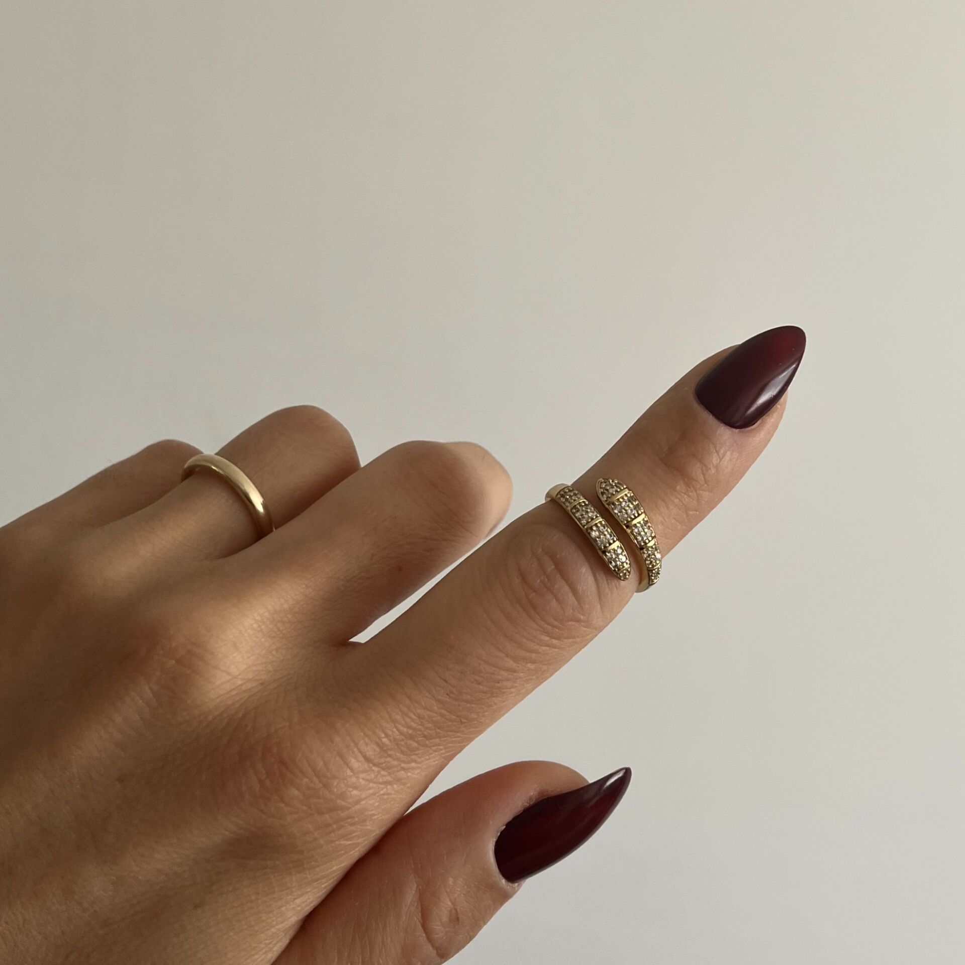 Ayarlanabilir Sarmal Taşlı Xuping Yüzük