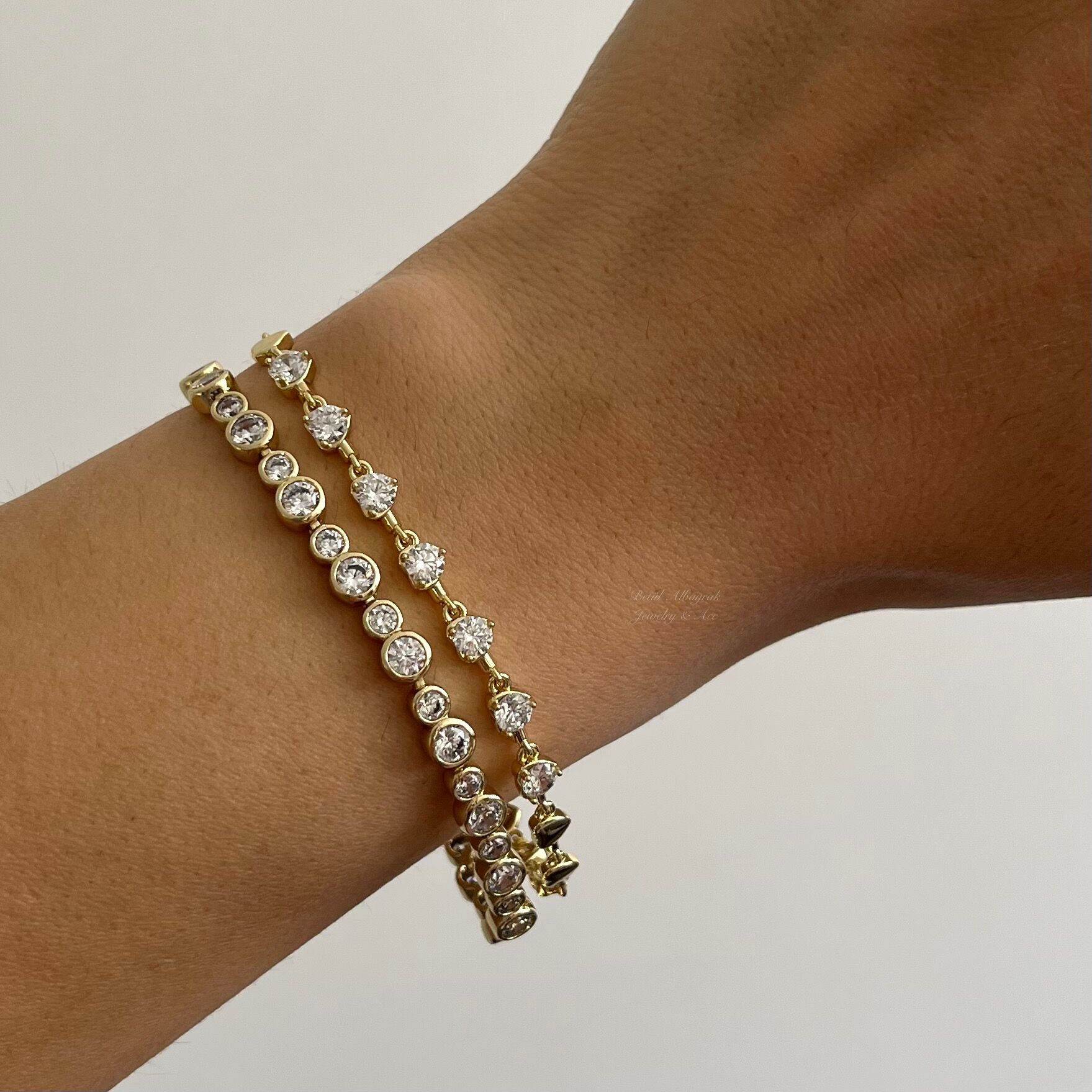 Yuvarlak Taşlı Suyolu Xuping Bileklik