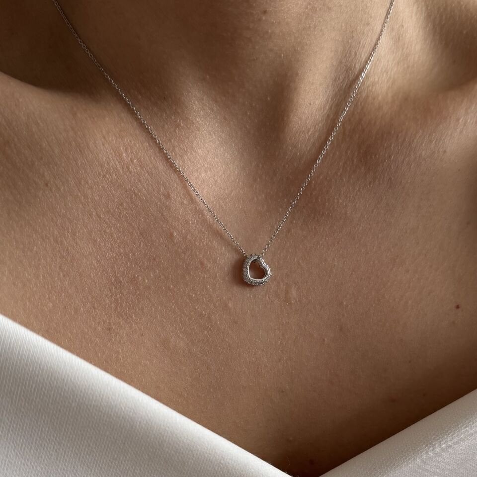 Vip Minimal Taşlı Silver Kalp Kolye