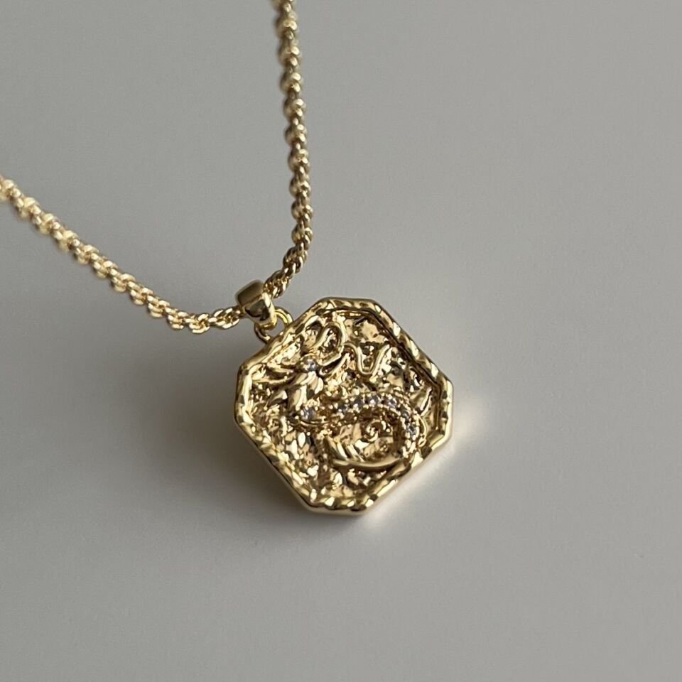 Altın Kaplama Dragon Motif Kolye