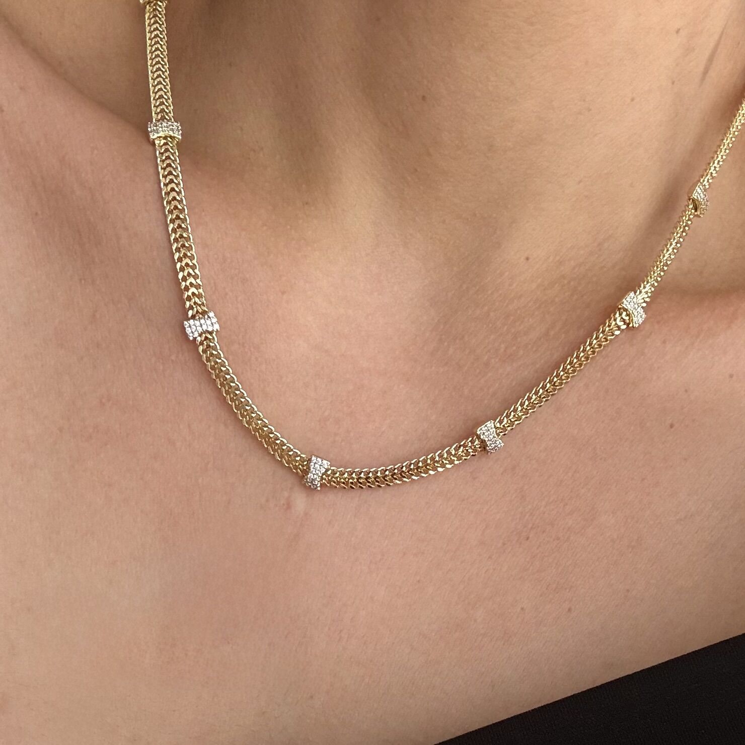 Hasır Model Taşlı Xuping Kolye