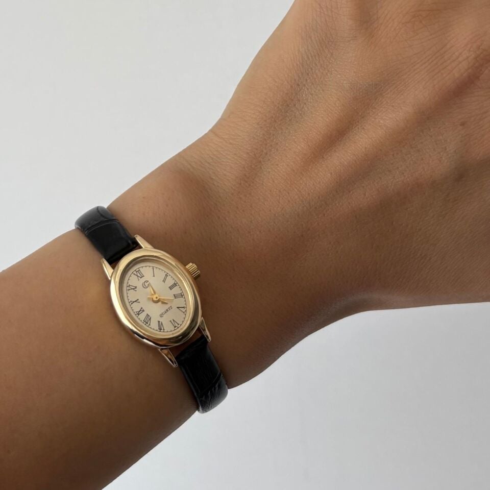Luna Model Vintage Siyah Kordon Saat