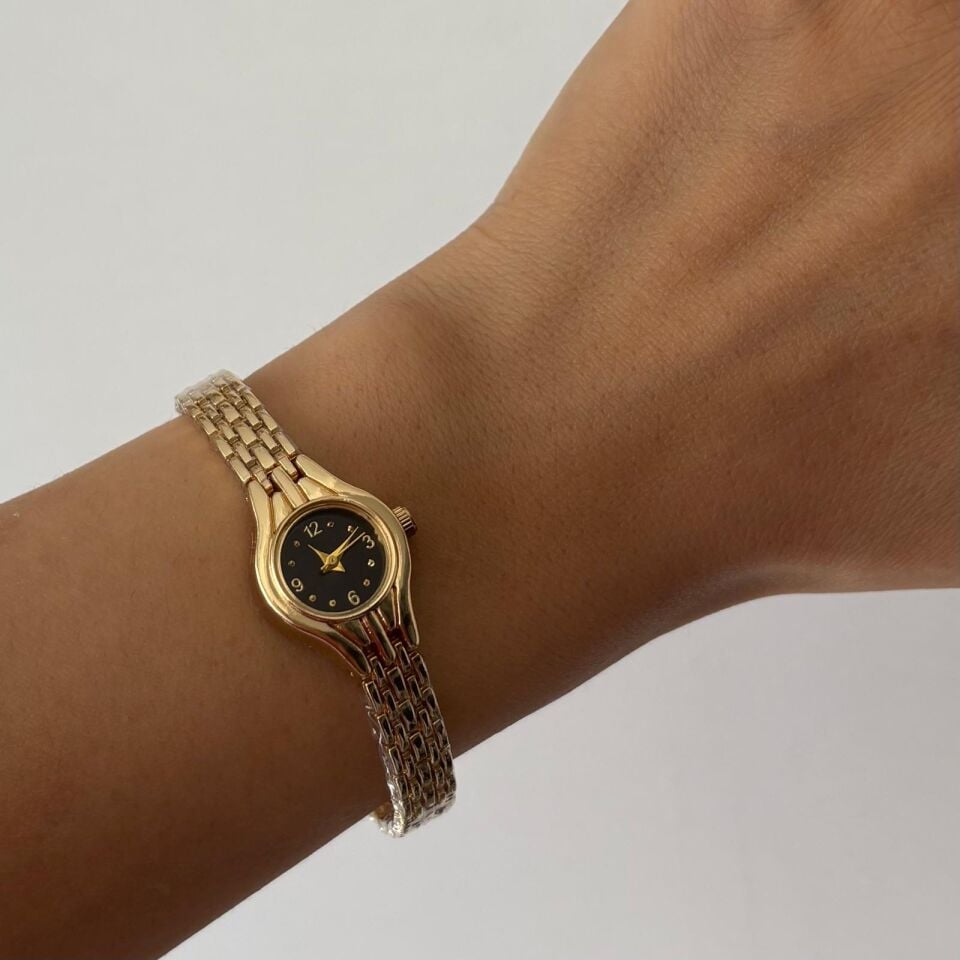 Vintora Model Siyah Kadran Vintage Saat
