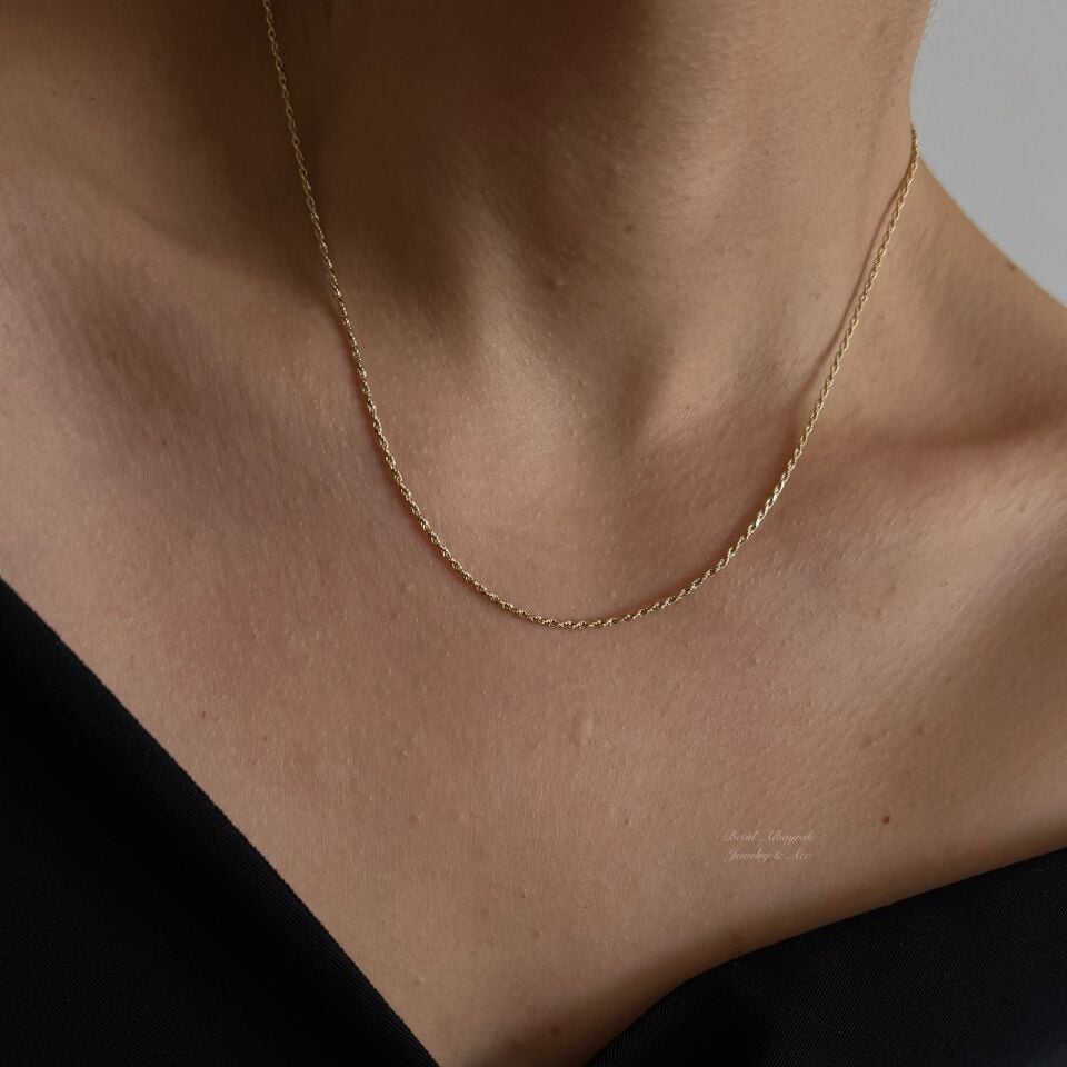 İnce Burgu Zincir Xuping Kolye