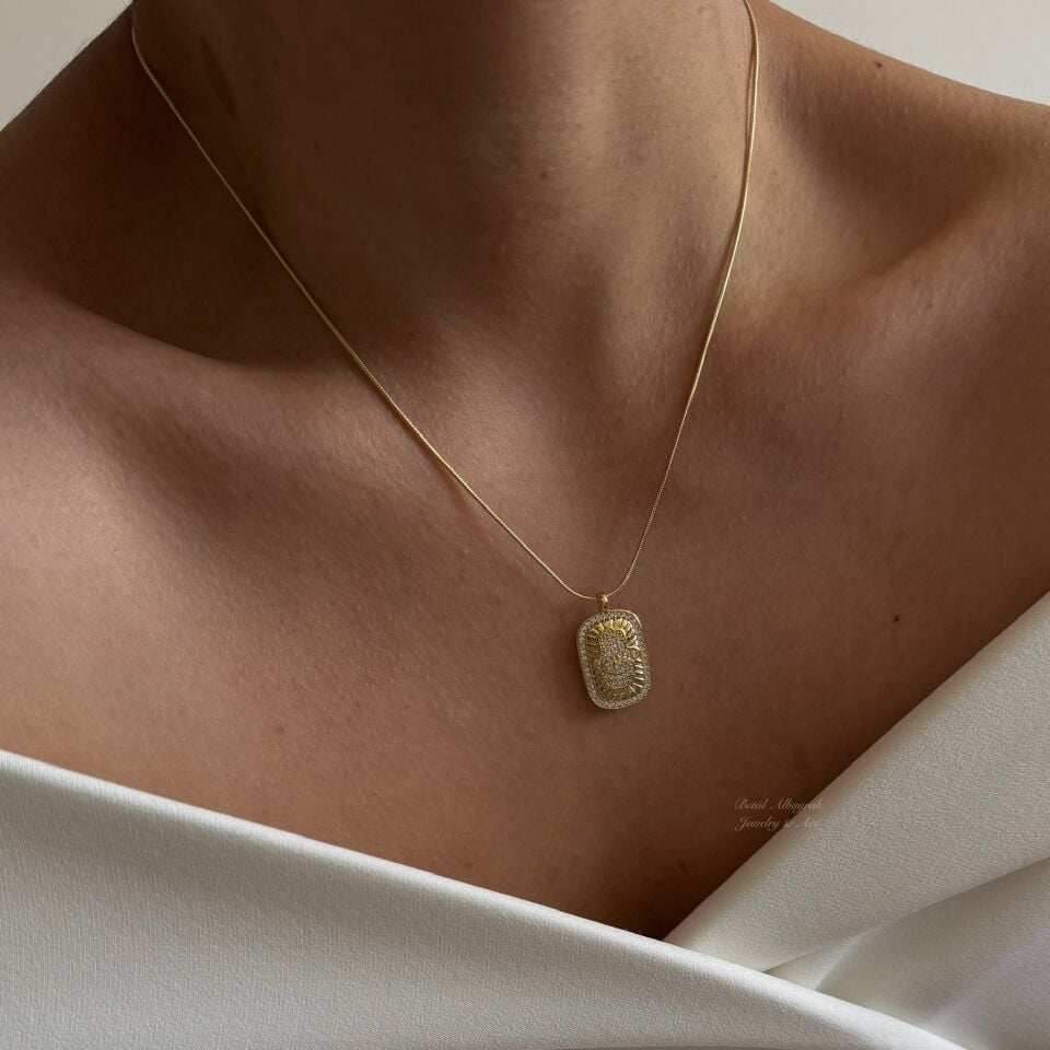 Çelik Taşlı Plaka Hamsa Kolye