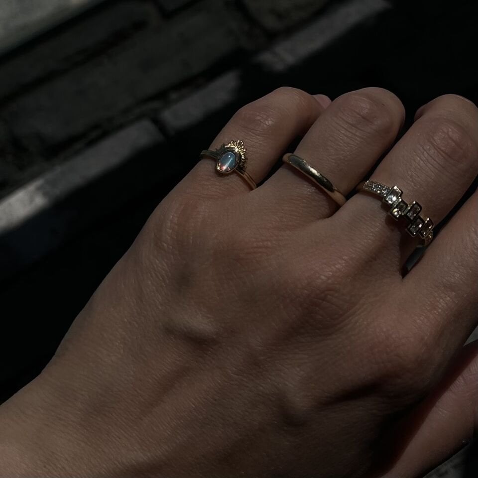 Vip Renkli Taşlı Serçe Parmak Yüzüğü