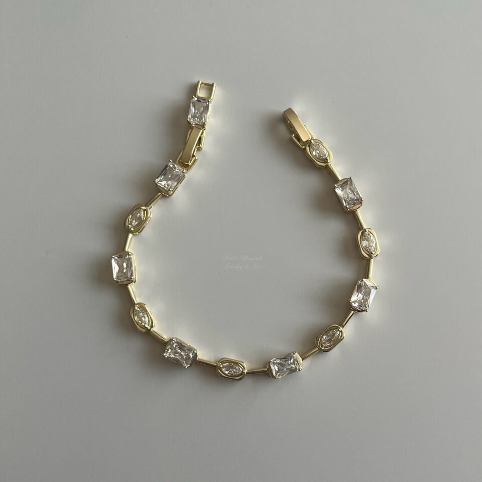 Altın Kaplama Baget Taşlı Bileklik