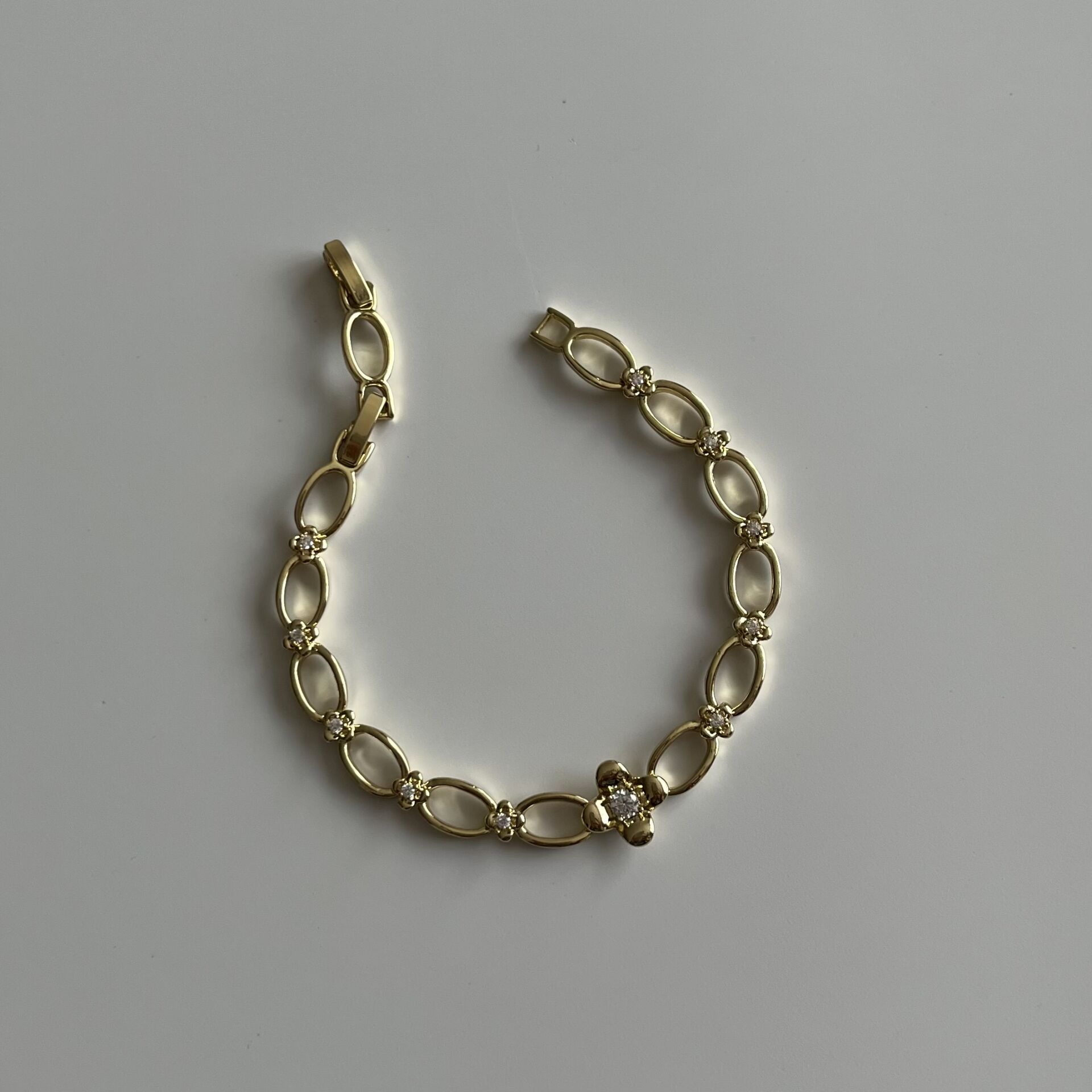 Çiçek Motif Xuping Bileklik