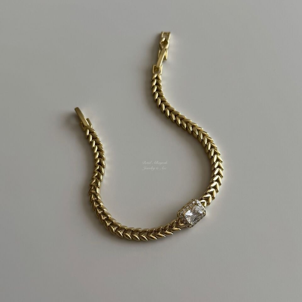 Altın Kaplama Baget Taşlı V Bileklik