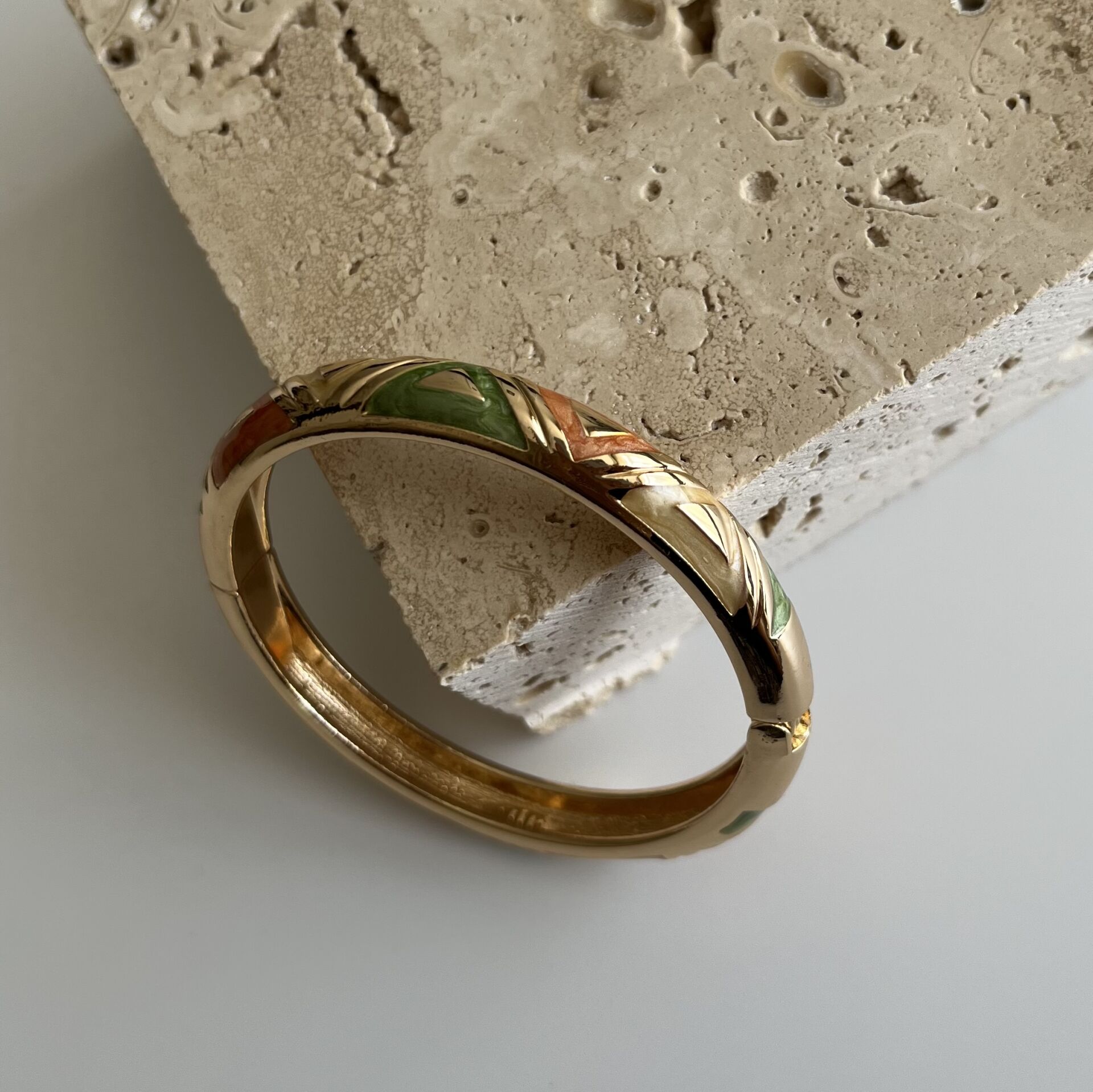 Altın Kaplama Mineli Kelepçe Bileklik