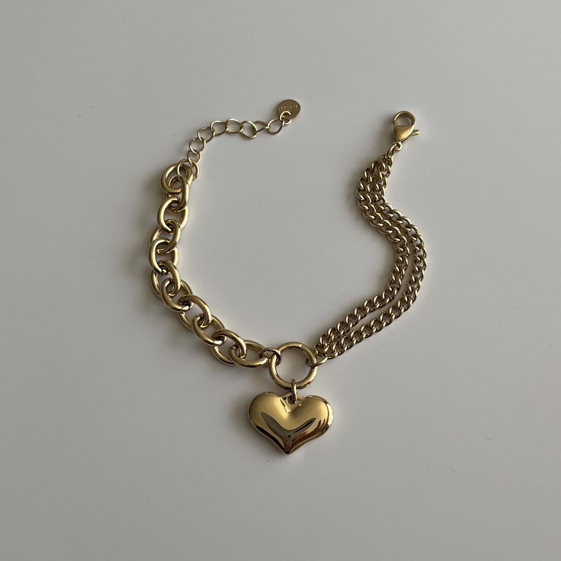 Çelik Kalpli Bileklik