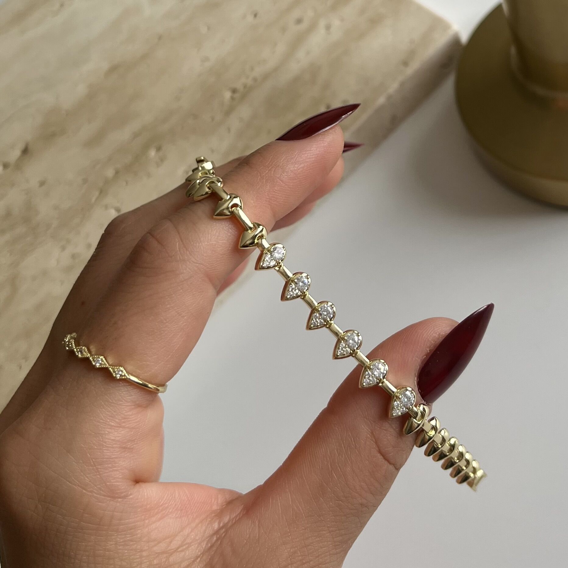 Altın Kaplama Damla Taşlı Bileklik