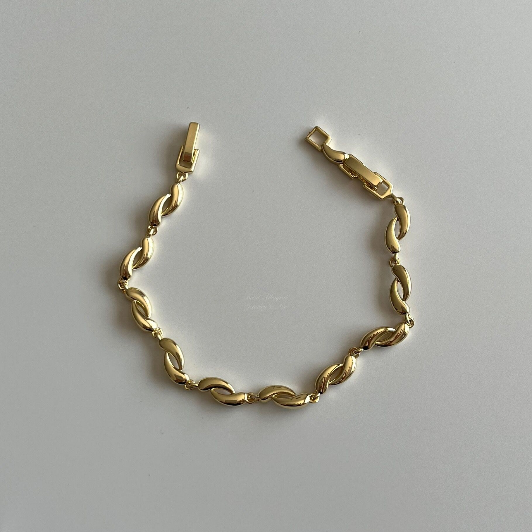 Altın Kaplama Damla Model Bileklik