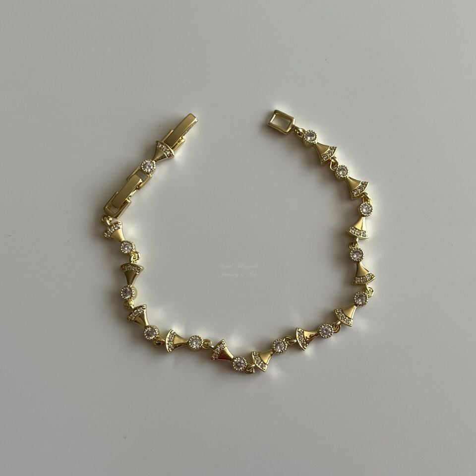 Altın Kaplama Üçgen Yuvarlak Taşlı Bileklik