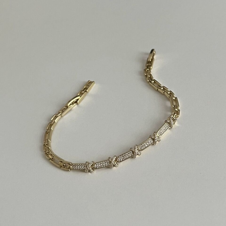 X Model Taşlı Xuping Bileklik