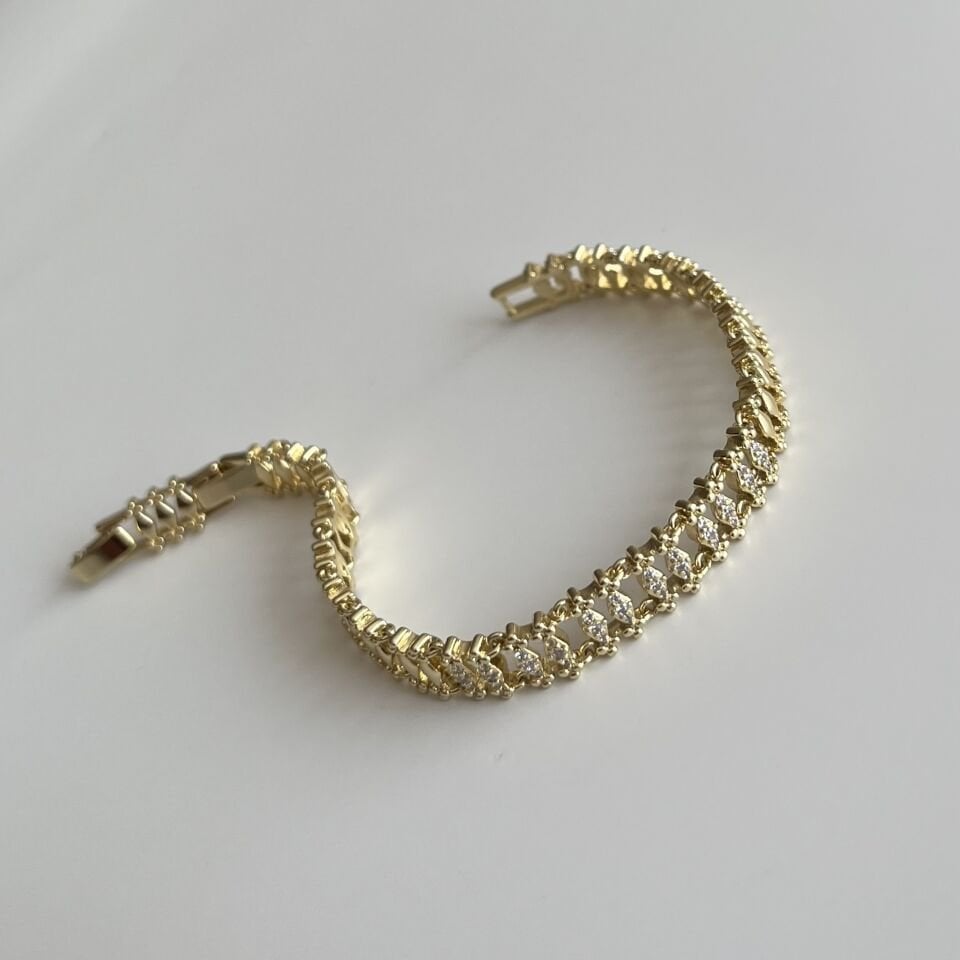 Üçgen Taşlı Şerit Model Xuping Bileklik