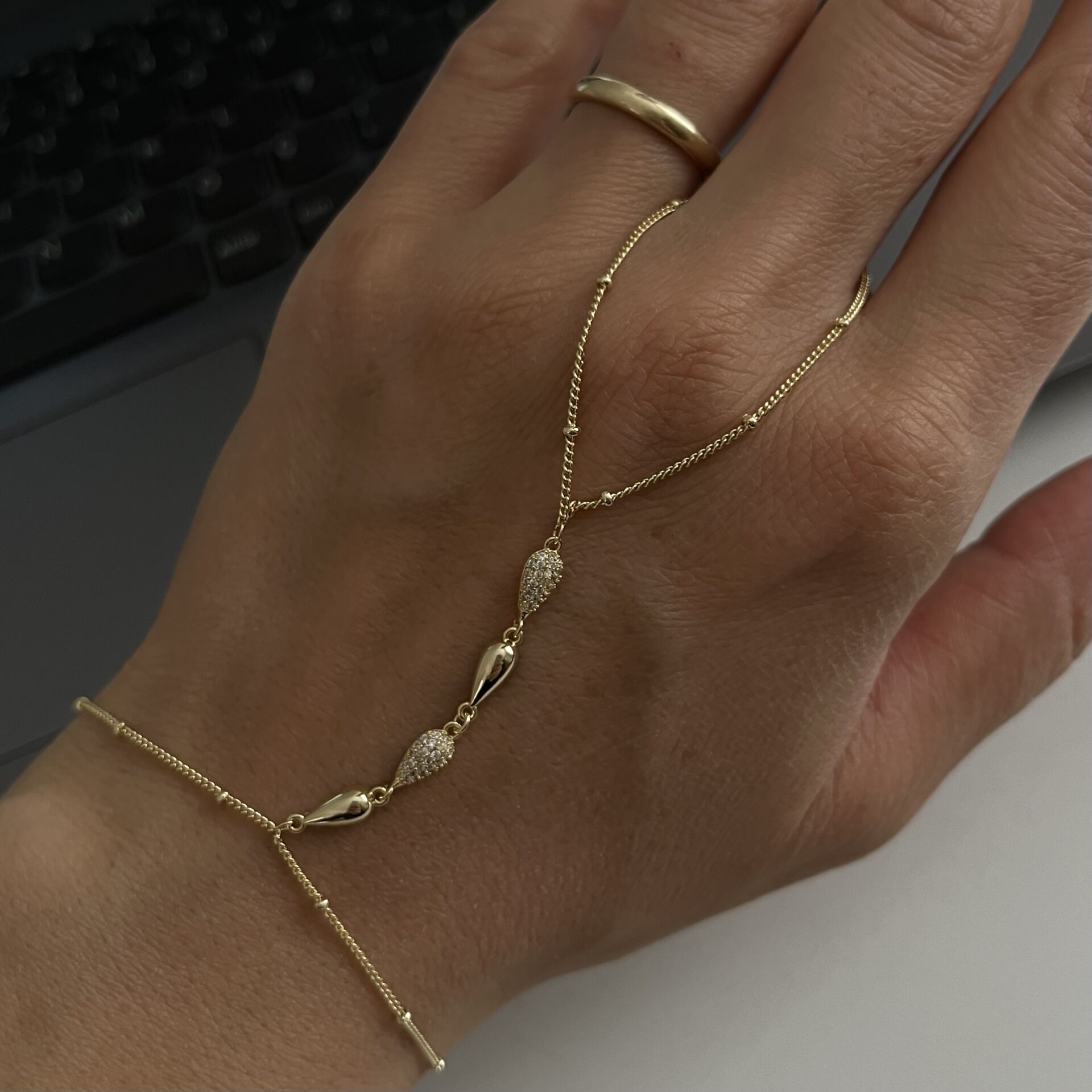 Vip Damla Model Taşlı Şahmeran