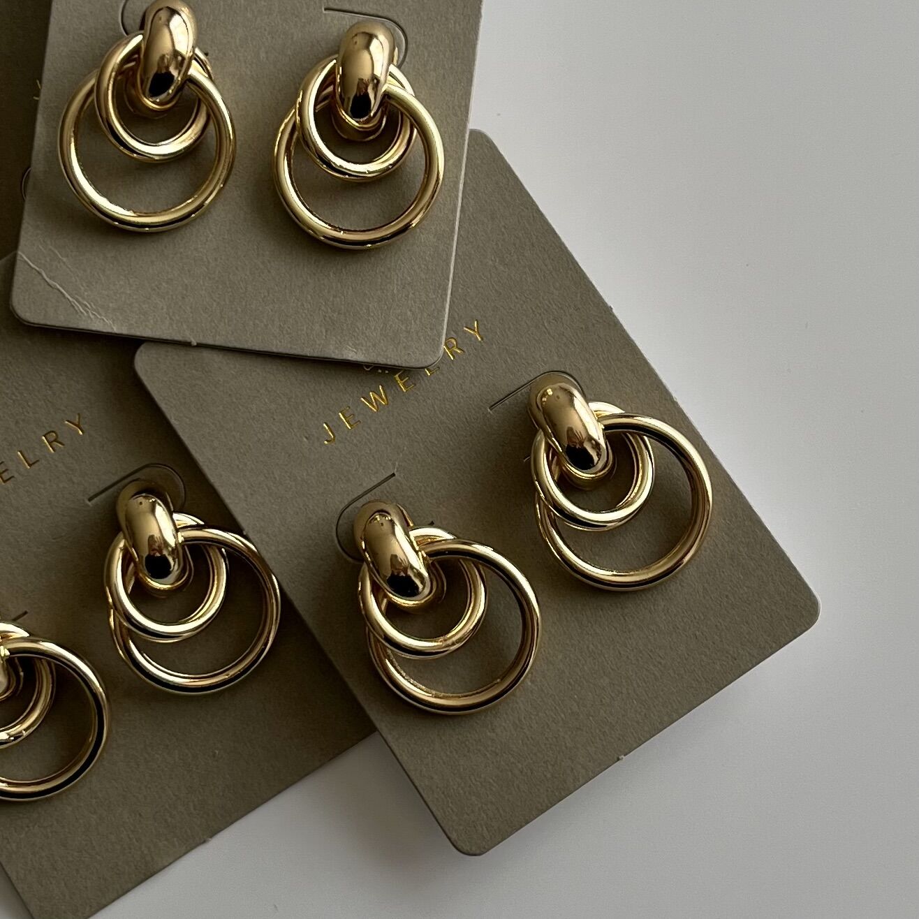 Vip İçiçe Halka Küpe