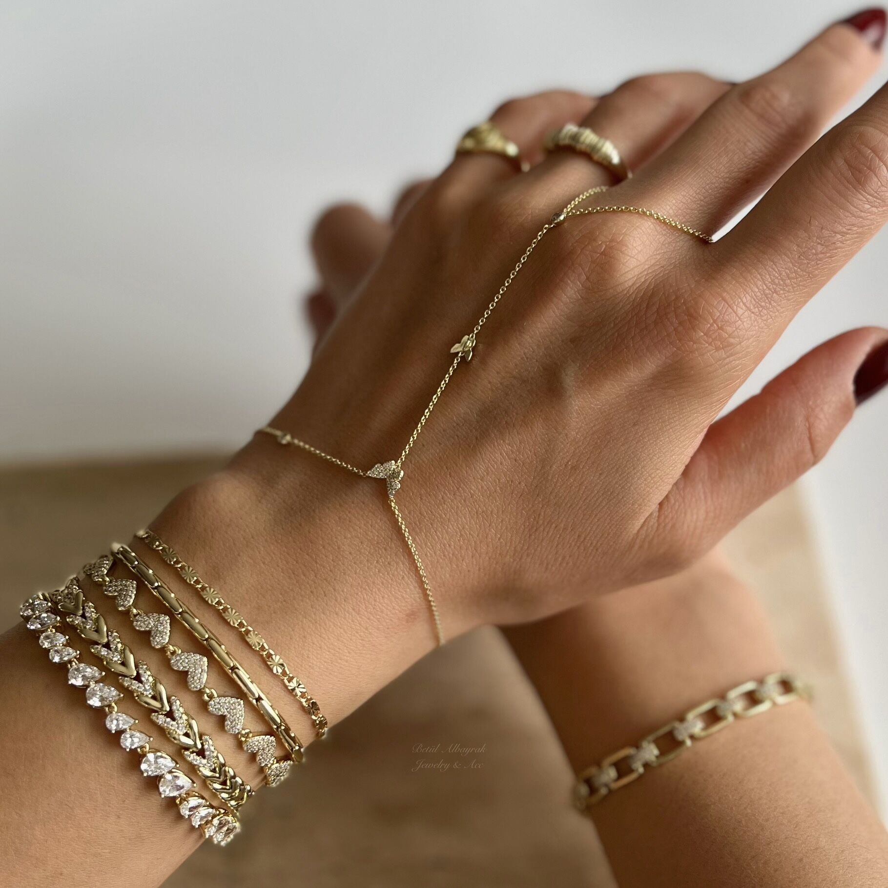 Vip Taşlı Kelebek Şahmeran